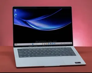 New Laptop HP 32GB Intel Core Ultra 7 SSD 1T