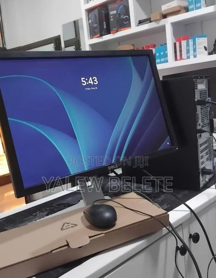 New Desktop Computer Dell Optiplex 7090 8GB Intel Core i7 SSD 1T