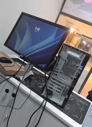 New Desktop Computer Dell Optiplex 7090 8GB Intel Core i7 SSD 1T