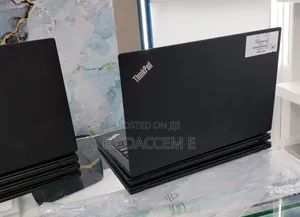 New Laptop Lenovo 8GB Intel Core i5 SSD 256GB
