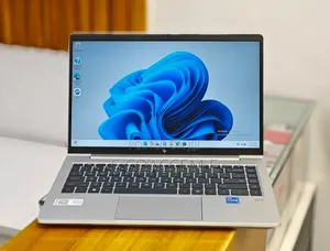 New Laptop HP EliteBook 640 G10 16GB Intel Core i7 SSD 1T