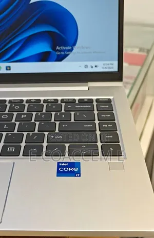 New Laptop HP EliteBook 640 G10 16GB Intel Core i7 SSD 1T