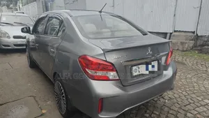 Mitsubishi Attrage 2022 Gray