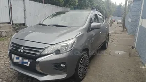 Mitsubishi Attrage 2022 Gray