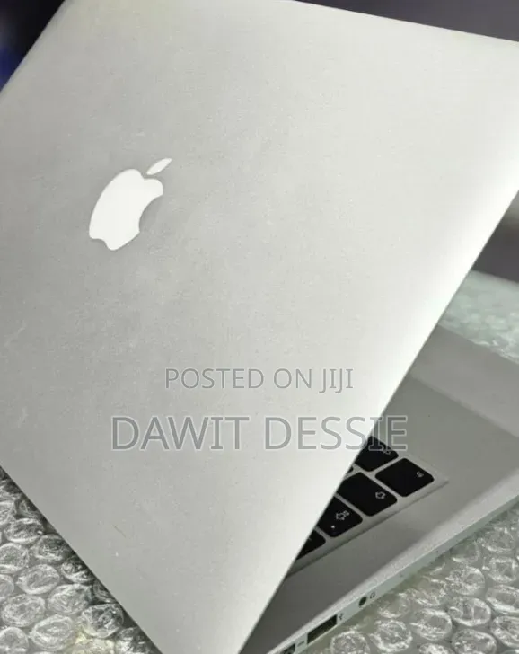 New Laptop Apple MacBook Air 8GB Intel Core i7 SSD 512GB