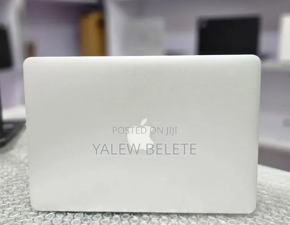 New Laptop Apple MacBook Air 8GB Intel Core i7 SSD 512GB