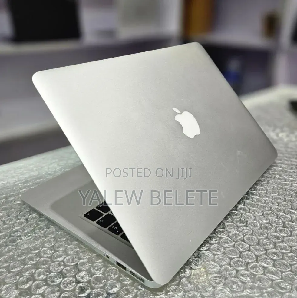 New Laptop Apple MacBook Air 8GB Intel Core i7 SSD 512GB