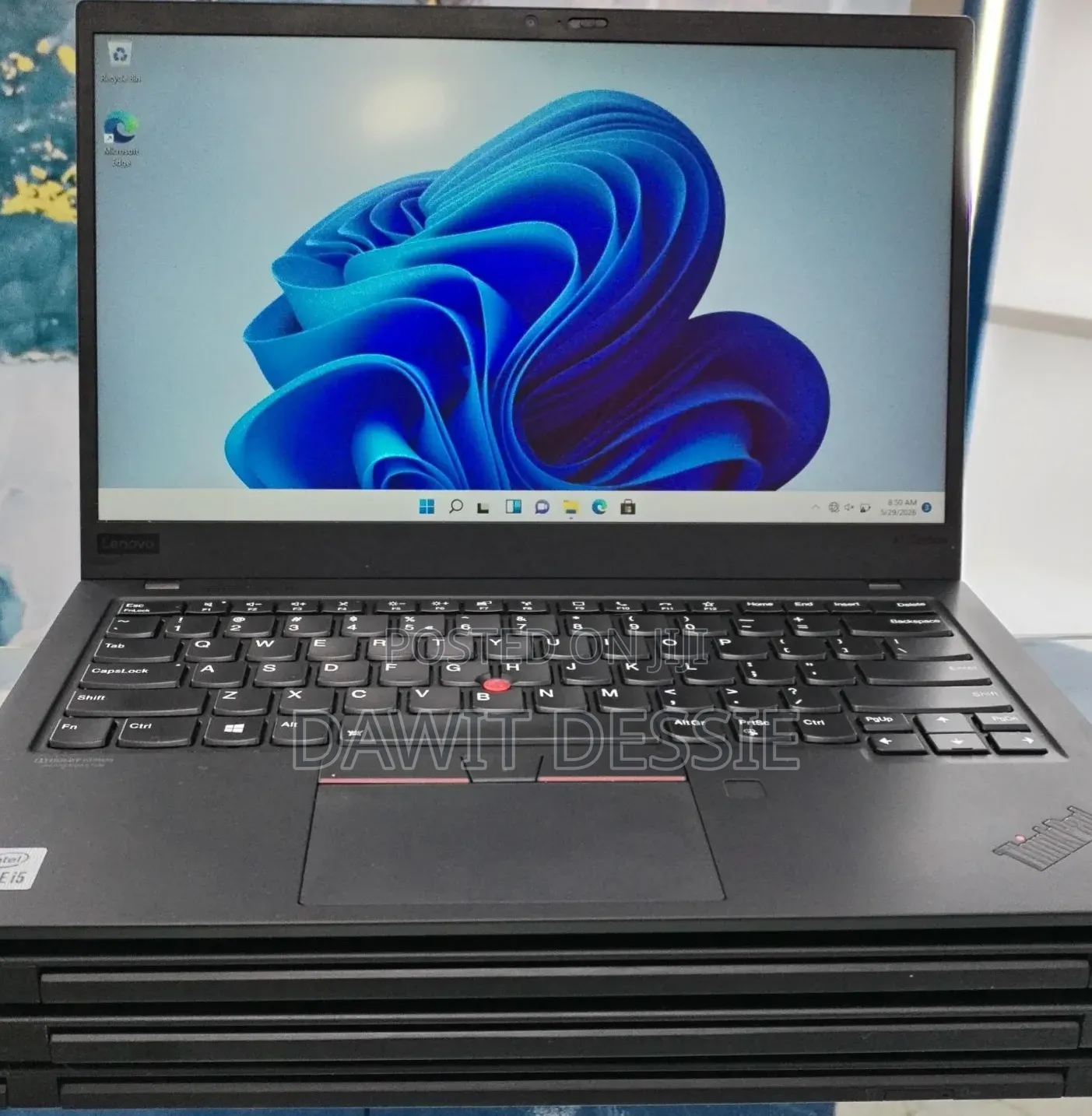 New Laptop Lenovo ThinkPad X1 Carbon 8GB Intel Core i5 SSD 512GB