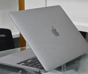New Laptop Apple MacBook Pro 2020 M1 8GB Apple M1 Pro SSD 512GB