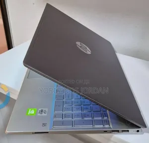 New Laptop HP Pavilion 15 8GB Intel Core i5 SSD 512GB
