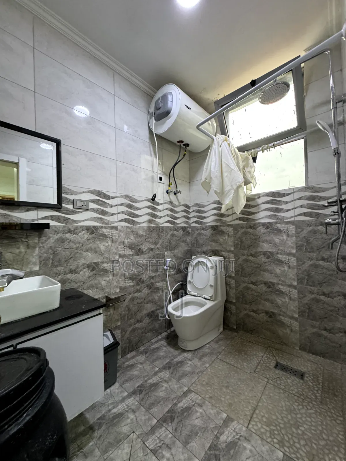 Furnished 2bdrm Apartment in Yeka for rent