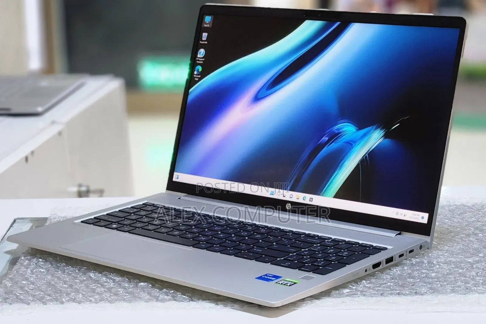 New Laptop HP ProBook 450 G0 16GB Intel Core i7 SSD 1T