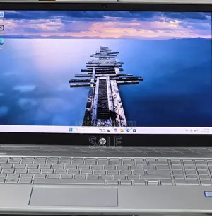 New Laptop HP Pavilion 15 8GB Intel Core i7 SSD 256GB