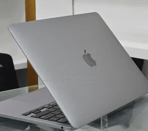 New Laptop Apple MacBook Pro M1 8GB Apple M1 Pro SSD 512GB