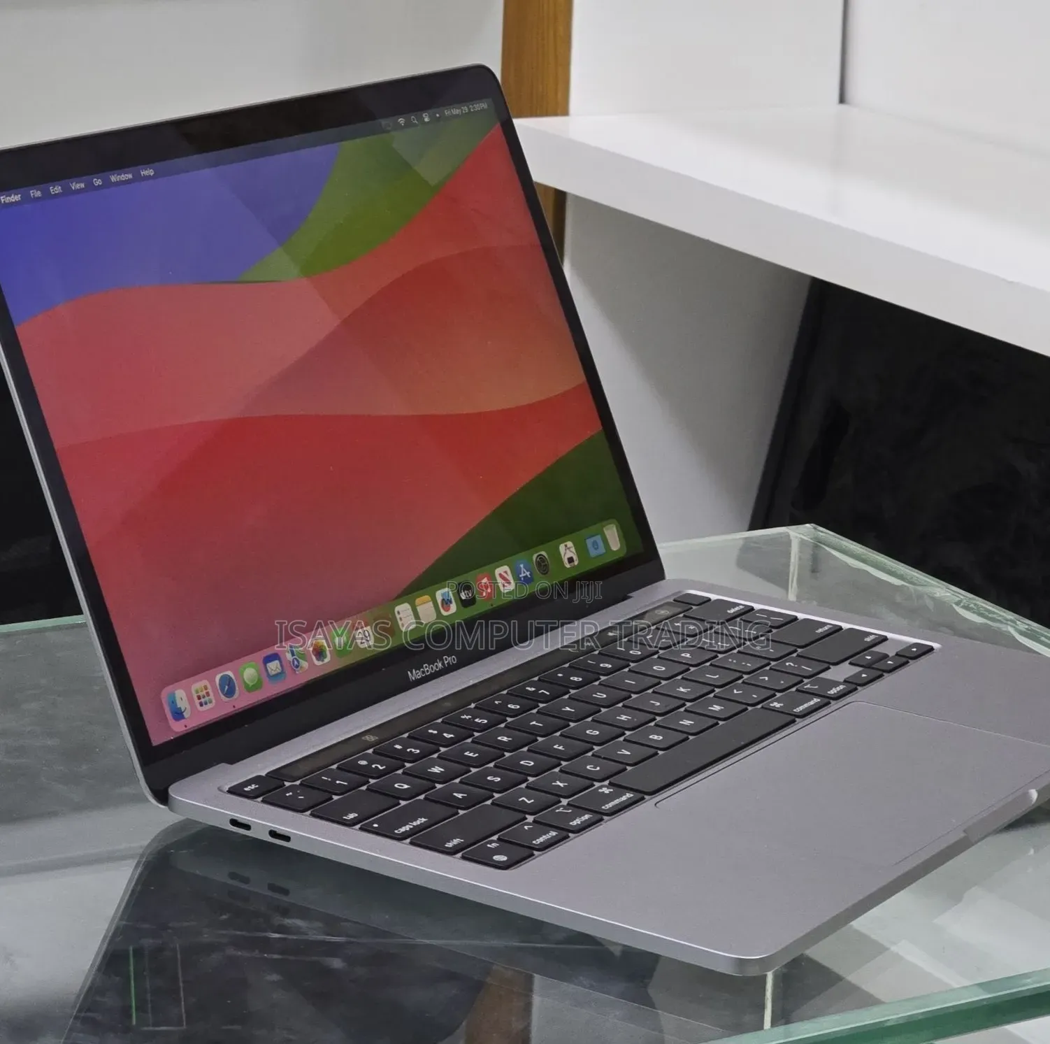 New Laptop Apple MacBook Pro M1 8GB Apple M1 Pro SSD 512GB
