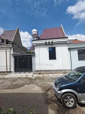 Furnished 8bdrm Villa in Debirezeyet Dukem, East Shewa for sale
