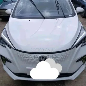 Changan BenBen E-Star 23 kWh FWD 2023 White