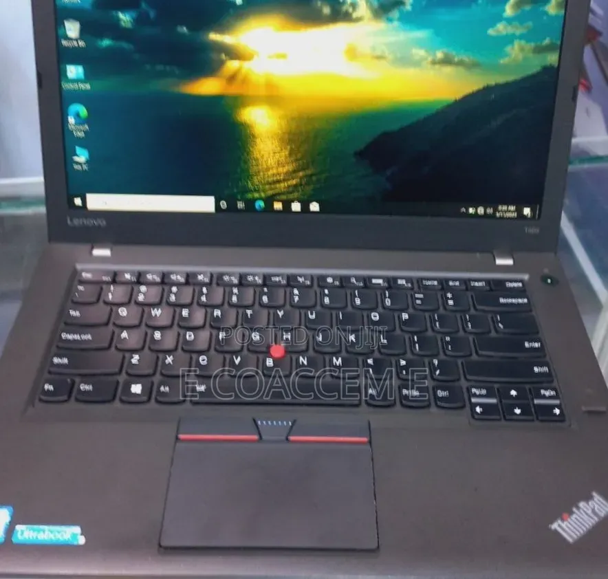 Laptop Lenovo 8GB Intel SSD 256GB