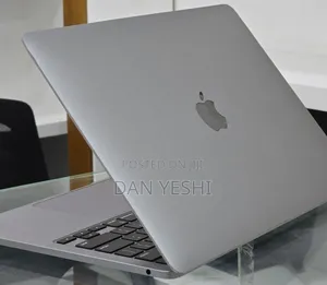 New Laptop Apple MacBook Pro 2020 M1 8GB Apple M1 SSD 512GB