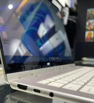 New Laptop Lenovo Yoga 700 16GB AMD Ryzen 5 SSD 512GB