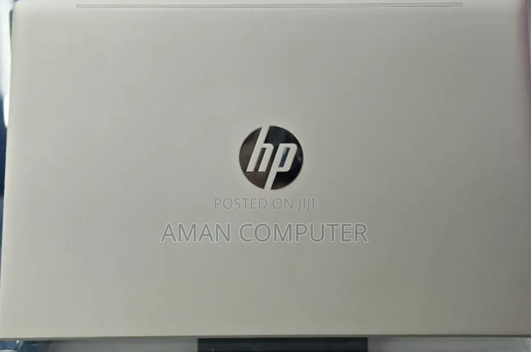 New Laptop HP EliteBook 840 G10 16GB Intel Core i7 SSD 1T