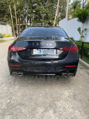 Mercedes-Benz C180 2018 Black