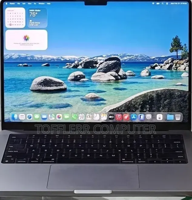 New Laptop Apple MacBook Pro 16GB AMD A8 SSD 512GB