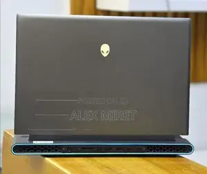 New Laptop Alienware X16 16GB Intel Core i9 SSD 1T