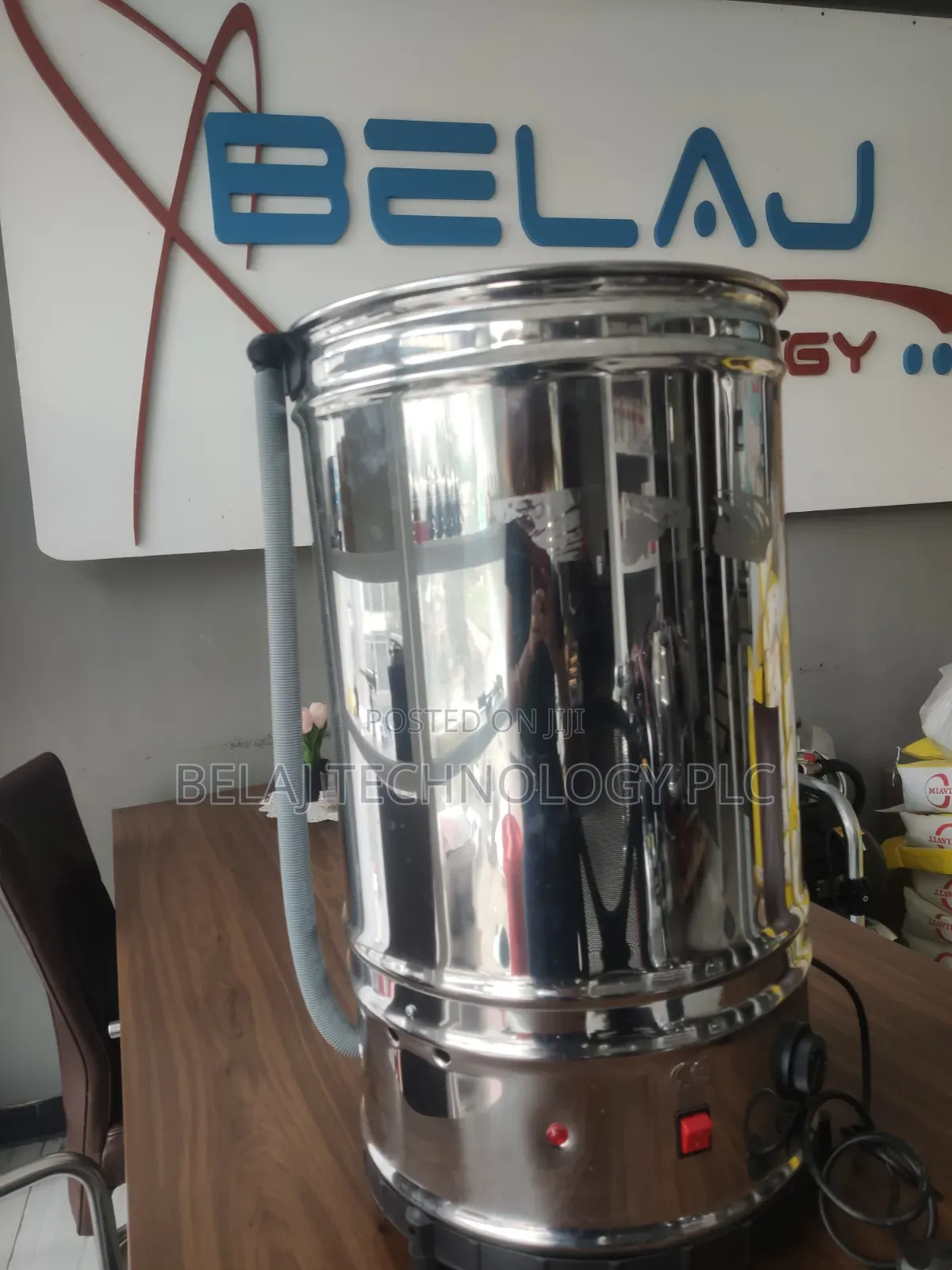 Butter Churner With Heater