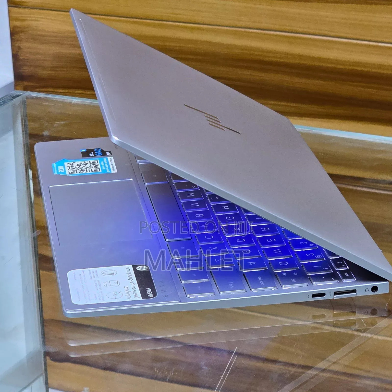 New Laptop HP Envy 14 8GB Intel Core i5 SSD 256GB