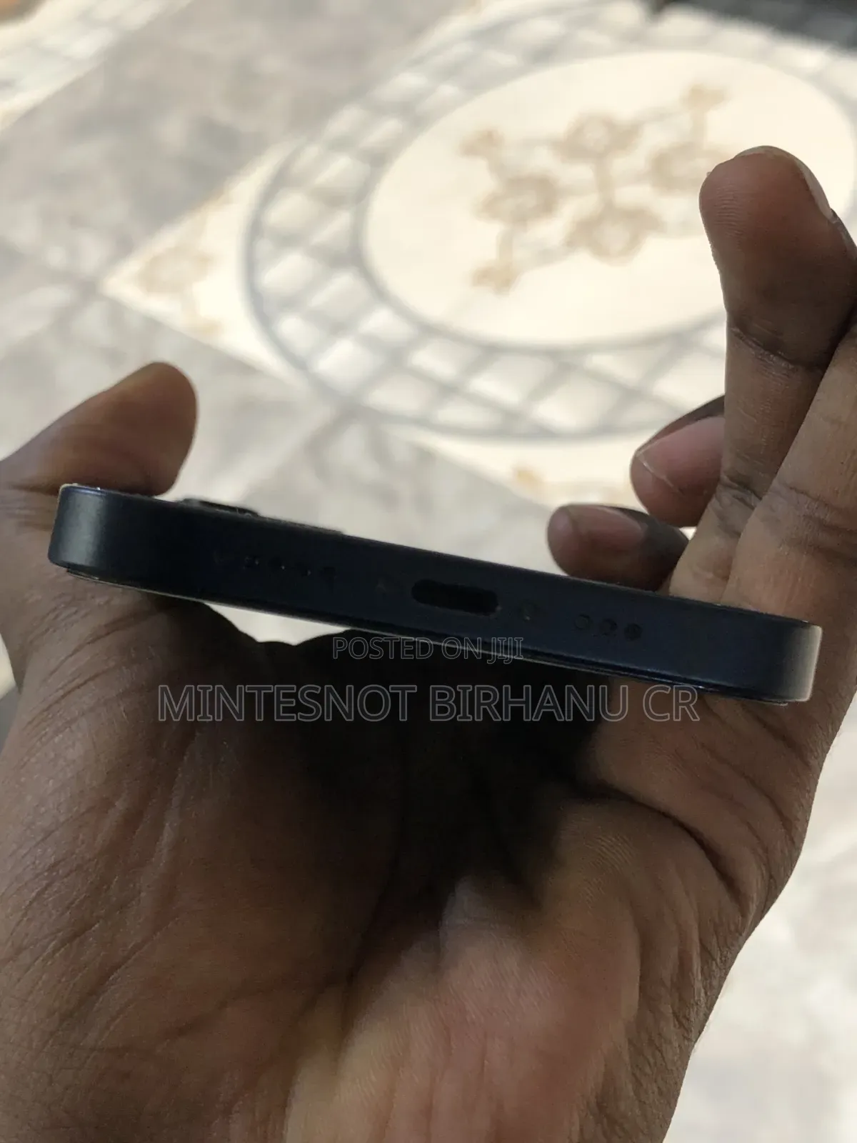 New Apple iPhone 12 64 GB Black