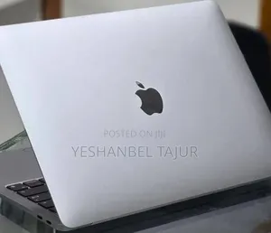 New Laptop Apple MacBook Air 2020 M1 8GB Apple M1 SSD 256GB