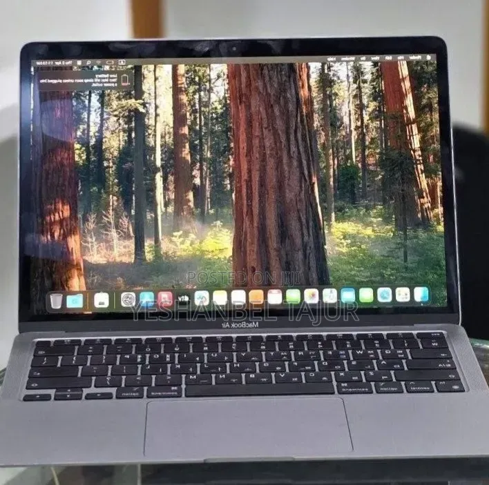 New Laptop Apple MacBook Air 2020 M1 8GB Apple M1 SSD 256GB
