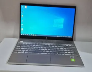 New Laptop HP Pavilion 15 8GB Intel Core i5 SSD 512GB