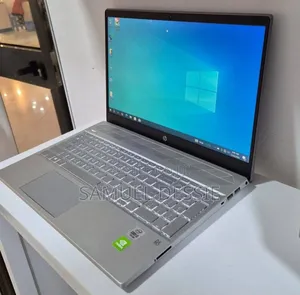 New Laptop HP Pavilion 15 8GB Intel Core i5 SSD 512GB