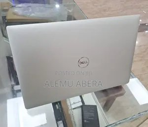 New Laptop Dell XPS 15 16GB Intel Core i7 SSD 512GB