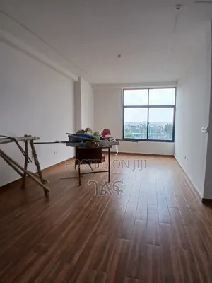 2bdrm Apartment in ሰሚት ኖህ ሪልስቴት ግቢ ውስጥ, Bole for sale