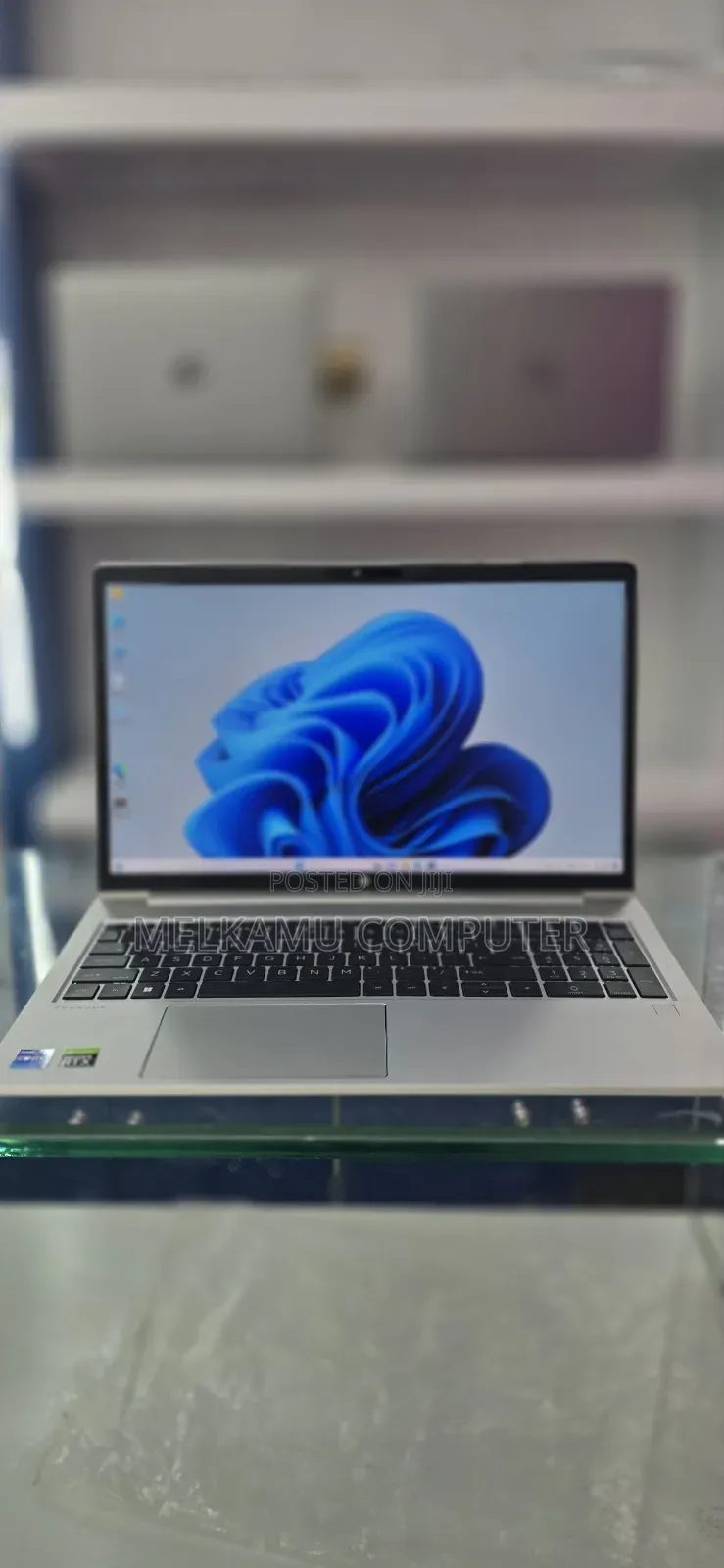 New Laptop HP EliteBook 860 G10 16GB Intel Core i7 SSD 1T