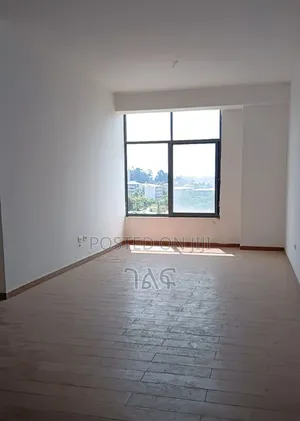 2bdrm Apartment in ሰሚት ኖህ ሪልስቴት ግቢ ውስጥ, Bole for sale