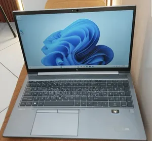 New Laptop HP ZBook 15 16GB Intel Core i7 SSD 512GB
