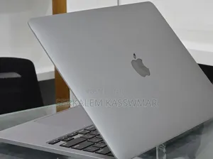 New Laptop Apple MacBook Pro 8GB Apple M1 SSD 512GB