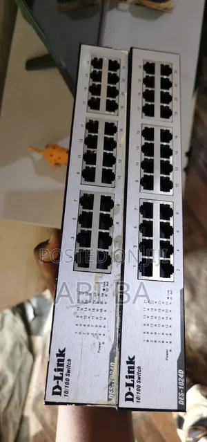 |Used| |D-Link| 24-Port Fast Ethernet Unmanaged Switch