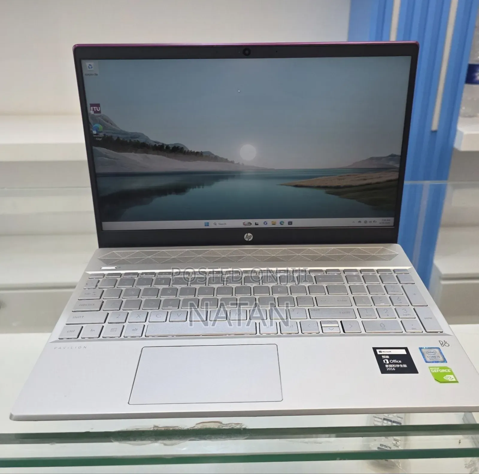 New Laptop HP Pavilion 11 16GB Intel Core i5 SSD 512GB