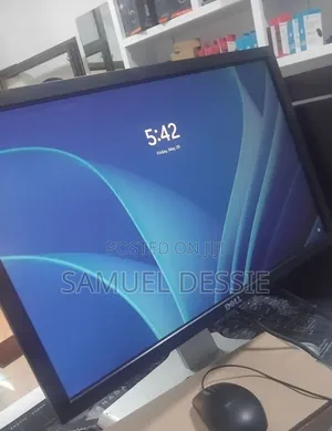New Desktop Computer Dell Optiplex 7090 8GB Intel Core i7 HDD 1T