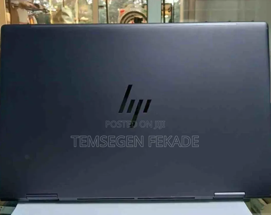 New Laptop HP Envy X360 8GB AMD Ryzen 5 SSD 256GB