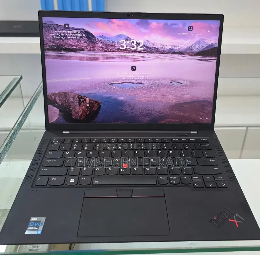 New Laptop Lenovo ThinkPad X1 Carbon 16GB Intel Core i7 SSD 512GB
