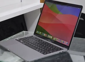 New Laptop Apple MacBook Pro 2020 M1 8GB Apple M1 Pro SSD 512GB