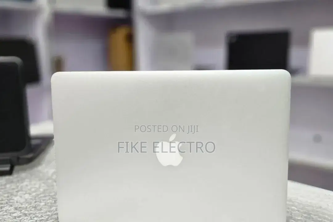 Laptop Apple MacBook Air 8GB Intel Core i7 HDD 512GB