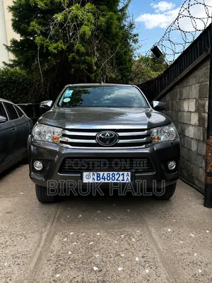 Toyota Hilux Revo Double Cab Deisel 2.4 AWD 2019 Gray