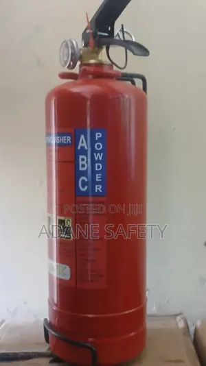 2kg Fire Extinguisher With Installation Brackets 2እሳት ማጥፊያ እስከነ መስቀያው